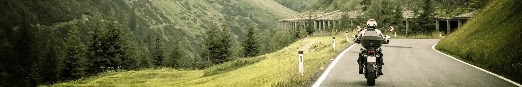 CATÁLOGO DE MOTOS Y CUATRICICLOS