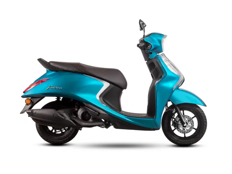 Moto Yamaha Scooter Fascino